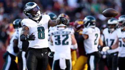 Commanders Urged to Sign Controversial Super Bowl Champion