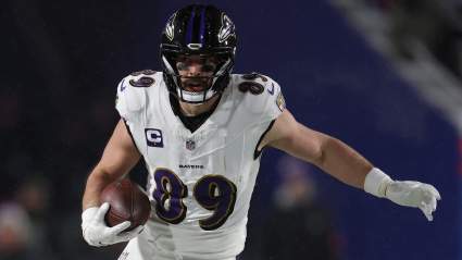 Ravens Star Mark Andrews Refutes Fake Quote About Charlie Kirk
