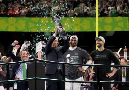 Philly’s Gold Standard to Chicago’s Clown Show: Culture vs Facade