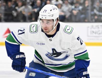 Vancouver Canucks Coach Offers Immediate Update On Injured Forward