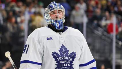 Maple Leafs Goalie Drops Bold 4-Word Comment on Extension Talks