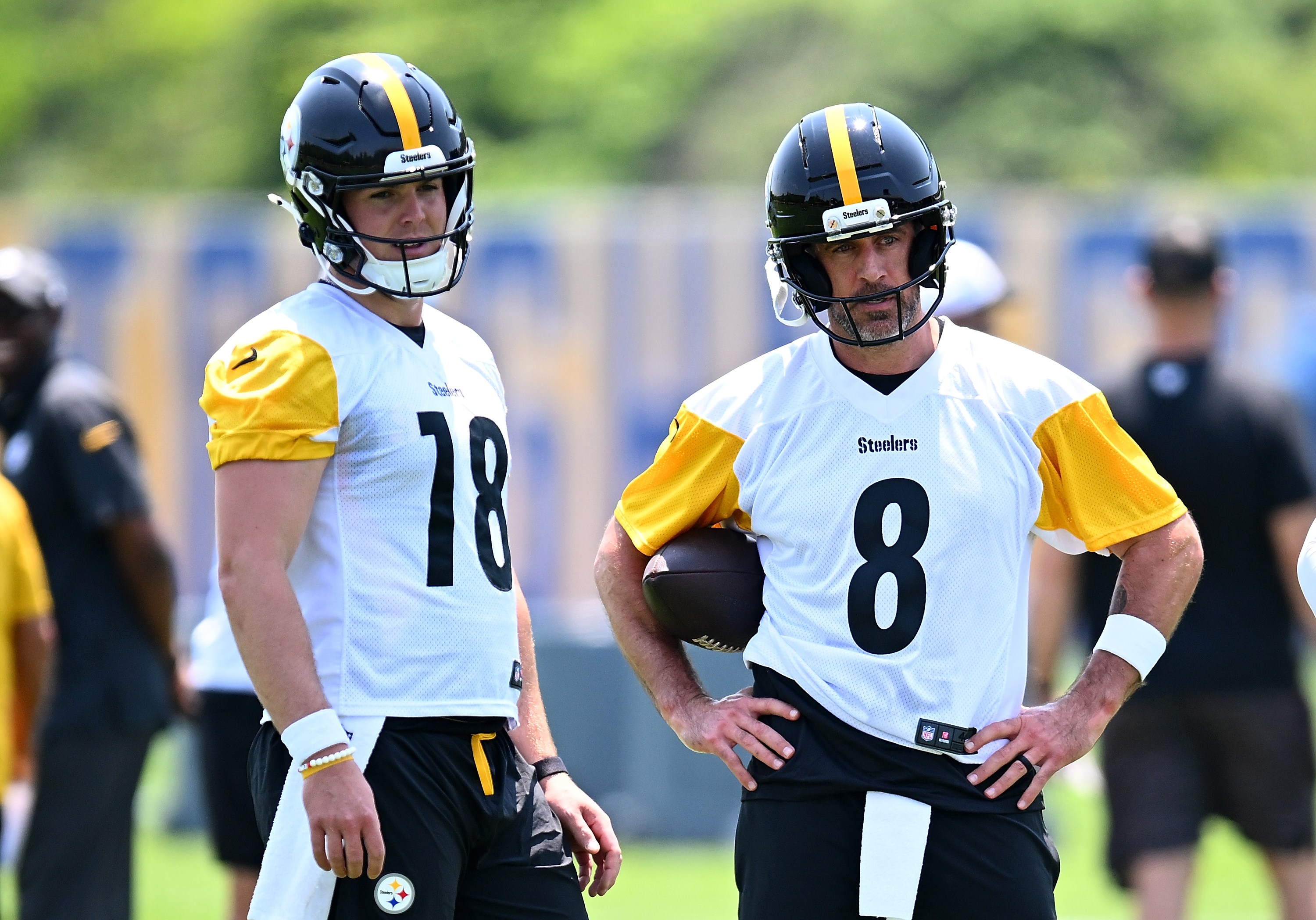 Adam Schefter Reveals Latest Aaron Rodgers Update