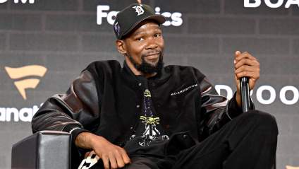 New Clip of Kevin Durant Emerges That Will Excite Rockets Fans