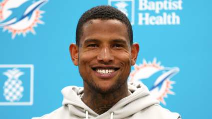 Dolphins Coach Mike McDaniel Opens Up on Darren Waller Injury