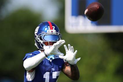 Giants Dealing With Another Injury Concern as Top-Targeted Receiver Misses Practice