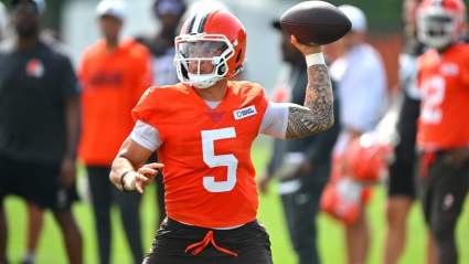 Former Coach Compares Dillon Gabriel to Legendary Browns Quarterback