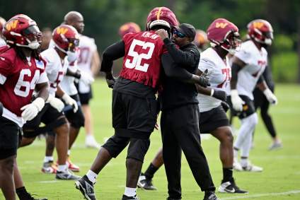 Commanders’ DC Demands Defensive Discipline Ahead of Raiders Showdown