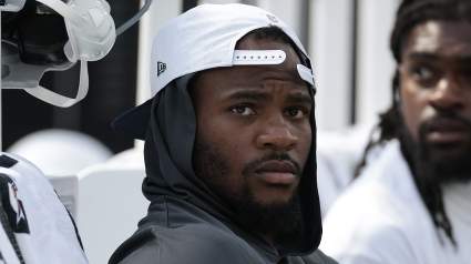 Micah Parsons Claps Back At Cowboys After Tribute Snub