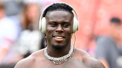 David Njoku Sends Pissed Message to Browns Locker Room After Loss