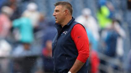 Mike Vrabel Reveals Patriots Defensive Coordinator’s Cancer Diagnosis