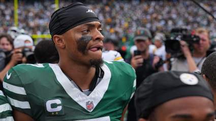 Jets Make Final Call on QB Justin Fields Before Pivotal Dolphins Game