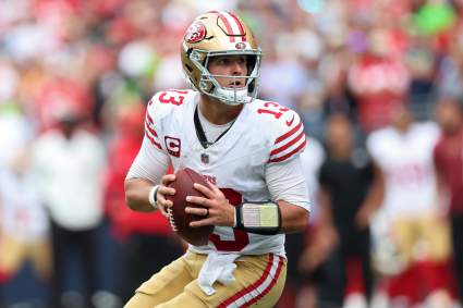 49ers Give Surprising Update on Health of Star Quarterback