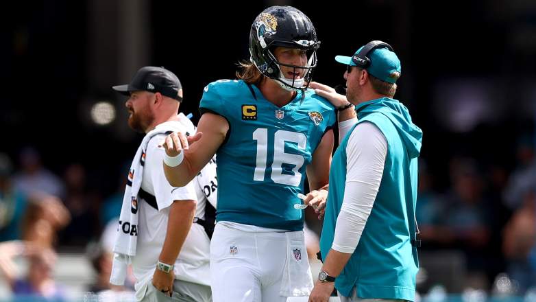 Jaguars head coach Liam Coen and QB Trevor Lawrence