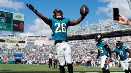 Resilient Jaguars Grind Out 17-10 Victory Against Texans