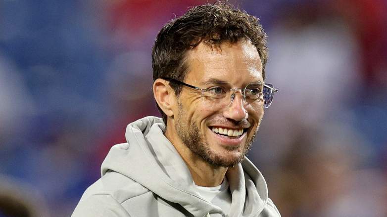 Mike McDaniel, head coach of the Miami Dolphins, watching on ahead of Thursday night's game against the Buffalo Bills on September 18, 2025
