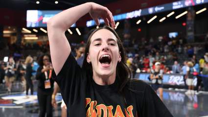 Caitlin Clark Sends 2-Word Message After Indiana Fever Win Playoff Series