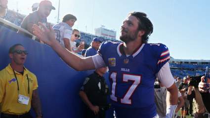 Josh Allen Favored By Sportsbooks to Make NFL History at Season’s End