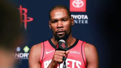 Insider: Kevin Durant Expected To Decide On Rockets Future Soon
