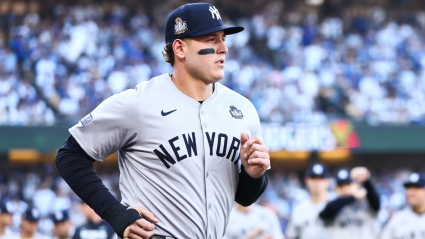 Yankees Former Infielder Nearly Lost Something Priceless in Lake Michigan