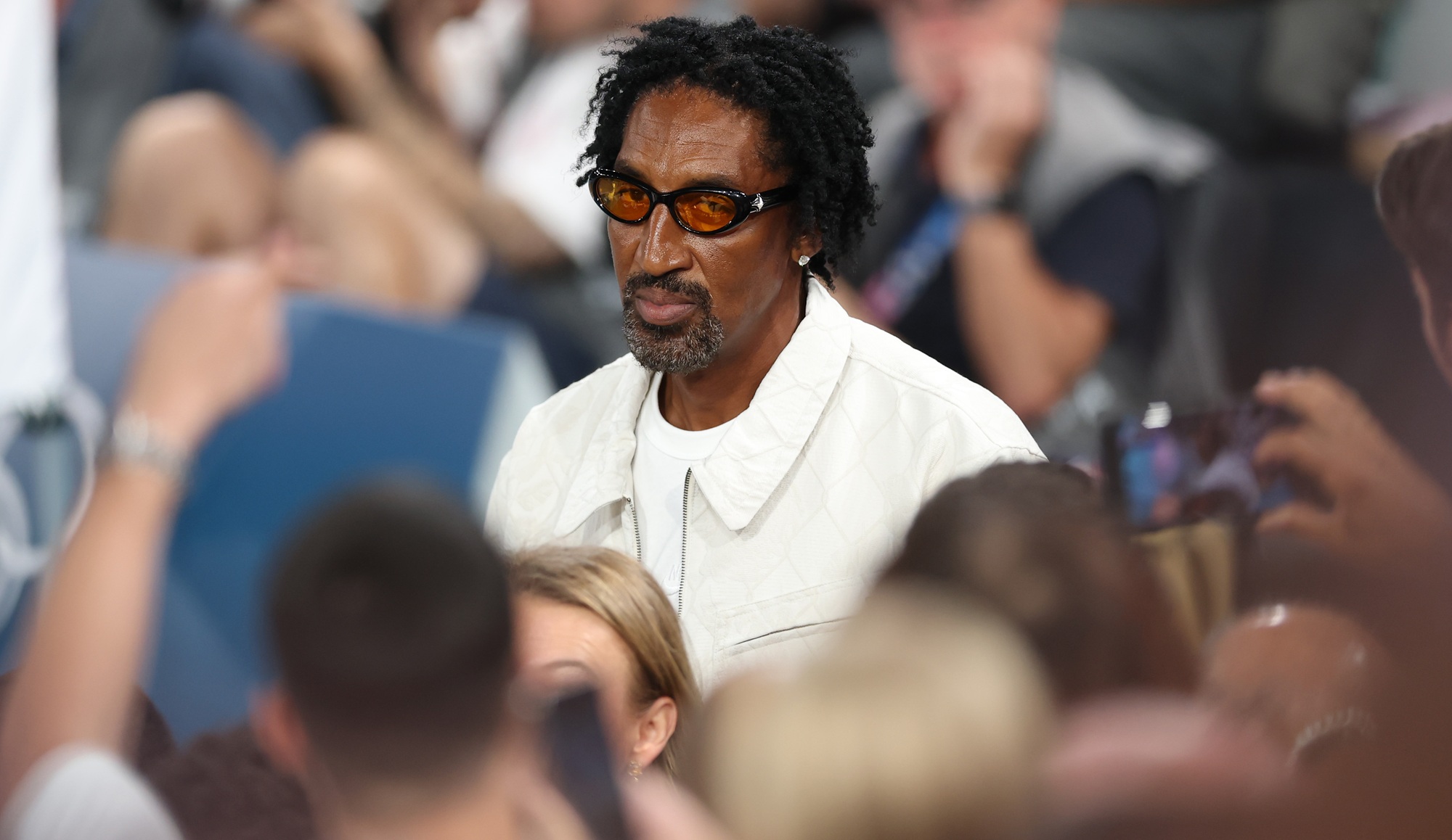 Scottie Pippen Says Stephen Curry Couldn't Hang In 1990s Era