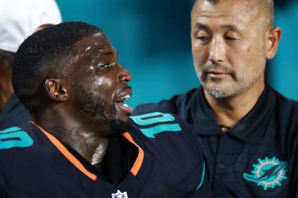 Dolphins’ McDaniel Provides Optimistic Update on Tyreek Hill