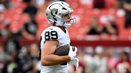 Raiders Get Clear Brock Bowers Message Before Jaguars Game
