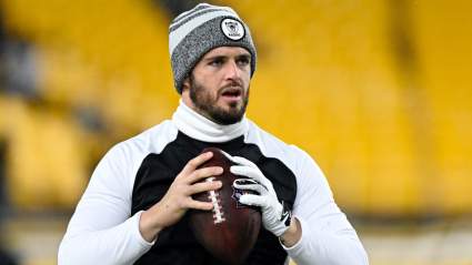 Vikings Receive Clear Message on Derek Carr Amid QB Issues