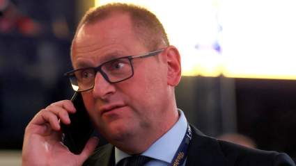 Maple Leafs Land Top-Tier Goalie in Fire Sale Trade Idea