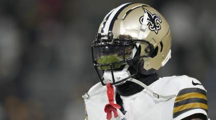 Bears Trade Pitch Reunites Dennis Allen with Swiss Army Knife