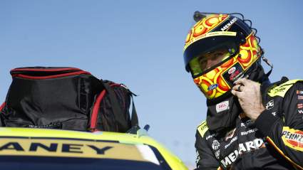 Blaney Drops in Playoffs from Tire Blowout at Las Vegas