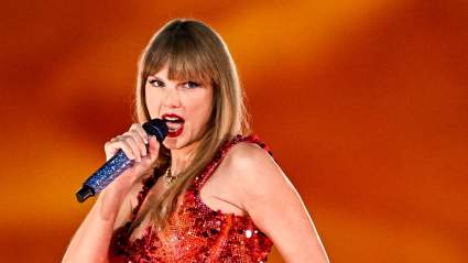 Taylor Swift Makes Surprise Announcement After Album Release
