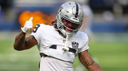 Raiders Cut Ties With 2 Players, Sign WR & OL Following Chiefs Loss