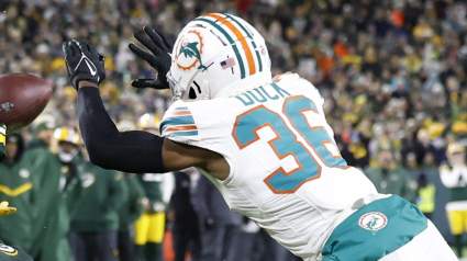 Dolphins Get Season-Ending Injury Blow After Week 8 Victory