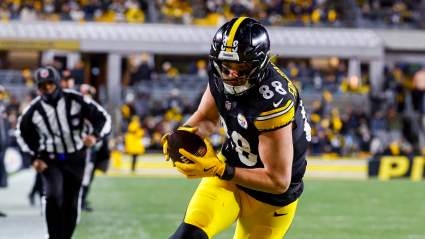 Steelers’ Mike Tomlin Speaks out on TE Pat Freiermuth’s Dip in Playing Time