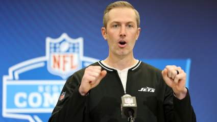 Jets Expected to Have Fire Sale Ahead of NFL Trade Deadline: Insider