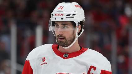 Dylan Larkin Has 2-Word Praise of Red Wings Teammate