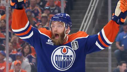 Oilers Announce Big Update on 2 Impressive Defenders