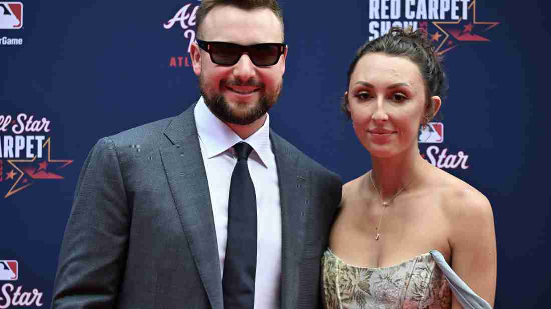 Mariners Cal Raleigh's Girlfriend Hannah's Clear Message on 'Big Dumper'