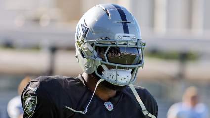 Raiders Starter Doesn’t Travel With Team in Week 5 for Mysterious Reason