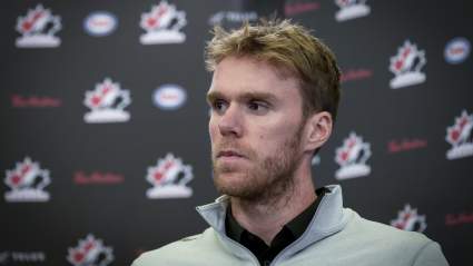 Connor McDavid Issues 4-Word Message After Oilers Contract Extension