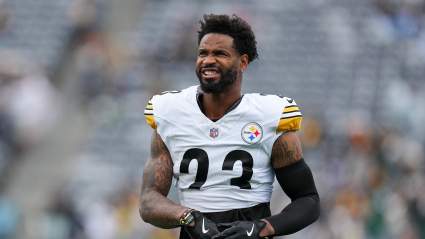 Steelers’ Darius Slay Sounds Off at Criticism on Social Media