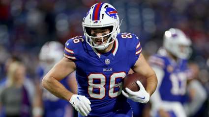 Bills Get Unfortunate News on No. 1 TE Ahead of Falcons Game