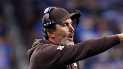Browns Make Roster Move Ahead of Clash With Steelers