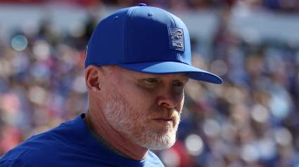 Bills Should Go After This Future Hall Of Famer At NFL Trade Deadline