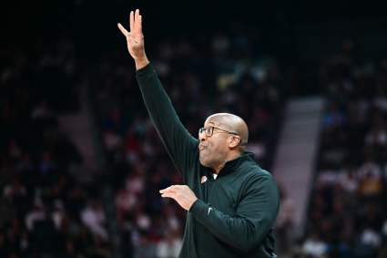 Knicks Suffer Devastating Double Injury Blow Ahead of Mike Brown’s Coaching Debut