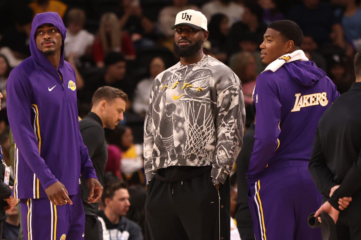 Good Luck' Stopping 7-2 Lakers With LeBron James, Warns John Wall