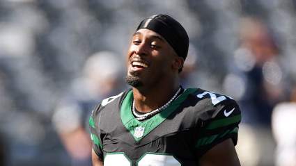 Bears Predicted to Trade for Running Back Valued at $32.5 Million