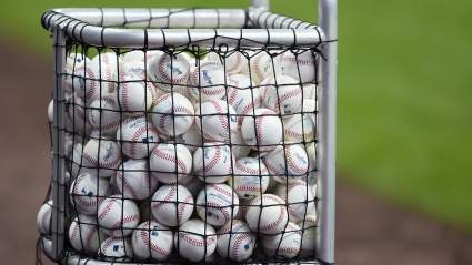 Tigers’ Offseason Opens With Pair of Players Leaving Organization