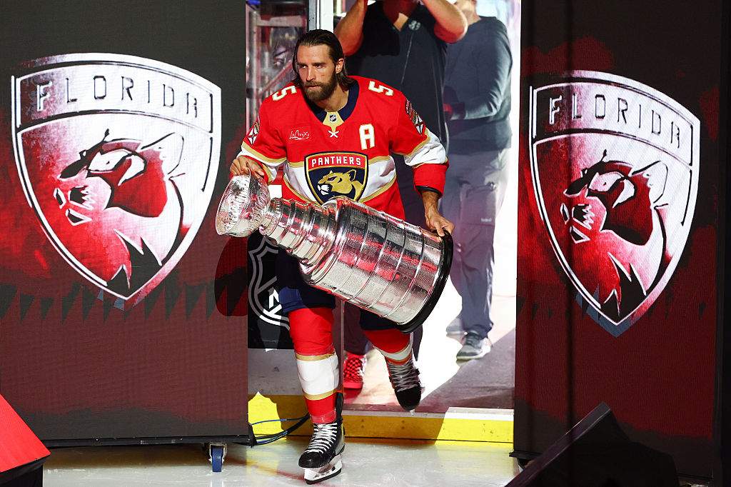 Jostens' Chris Poitras Reacts to Designing the Florida Panthers’ 2025 ...
