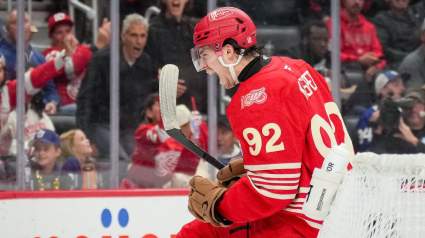 Red Wings Coach Sends Stern Message to Struggling Forward